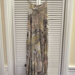 Lovestitch Green/White Floral Spaghetti Strap Hi-Low Maxi Dress